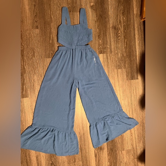 ILLA ILLA Blue Wide-Leg Jumpsuit with Ruffle Hem - Picture 2 of 10
